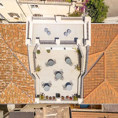 Bed & Breakfast Palazzo Cherchi 3*