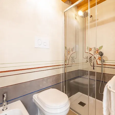 Palazzo Cherchi 4*
