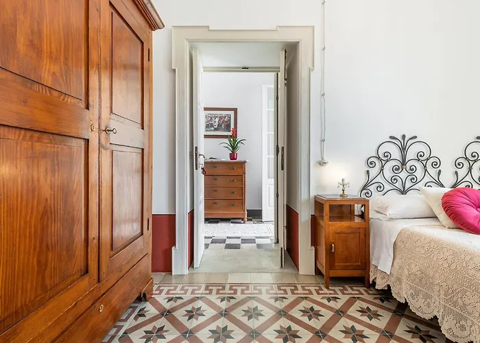 Palazzo Cherchi Bed & Breakfast