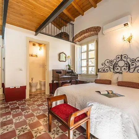 Palazzo Cherchi Bed & Breakfast Dorgali