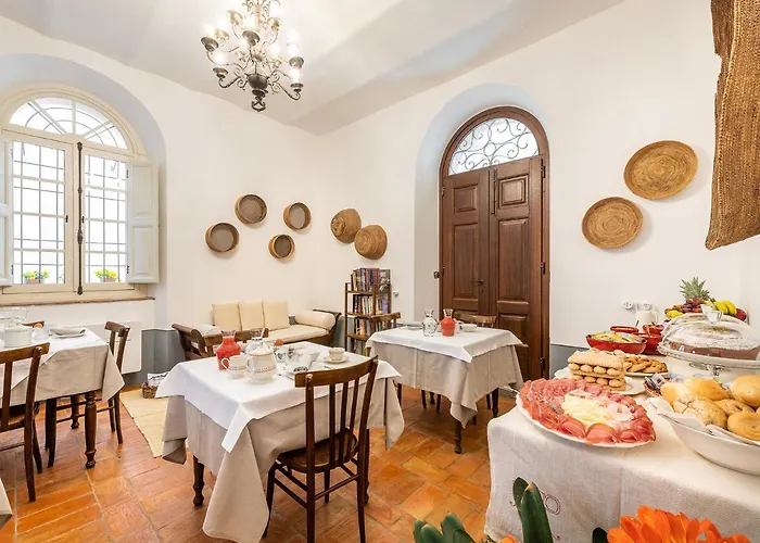 Palazzo Cherchi 3* Dorgali