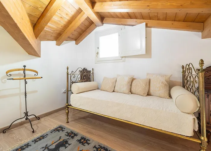 Oda ve Kahvaltı Palazzo Cherchi Dorgali